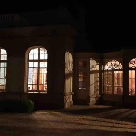 Chateau La Gauchetiere *